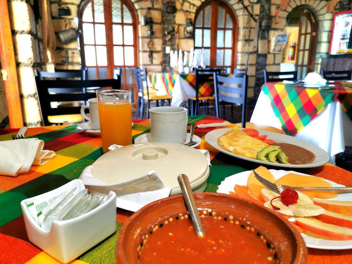 Hotel La Estancia Río Verde 外观 照片