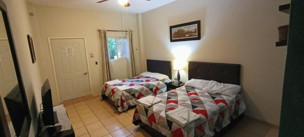 Hotel La Estancia Río Verde 外观 照片