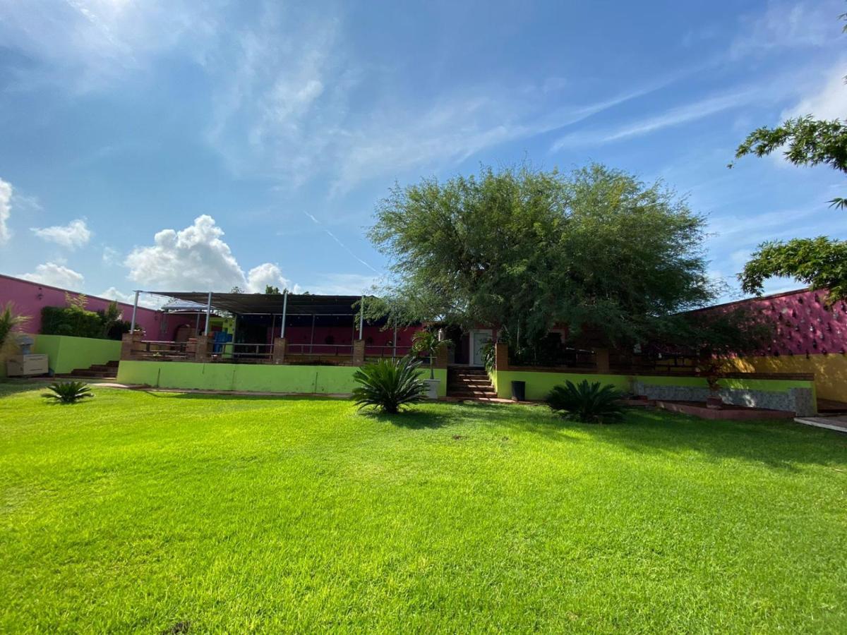 Hotel La Estancia Río Verde 外观 照片