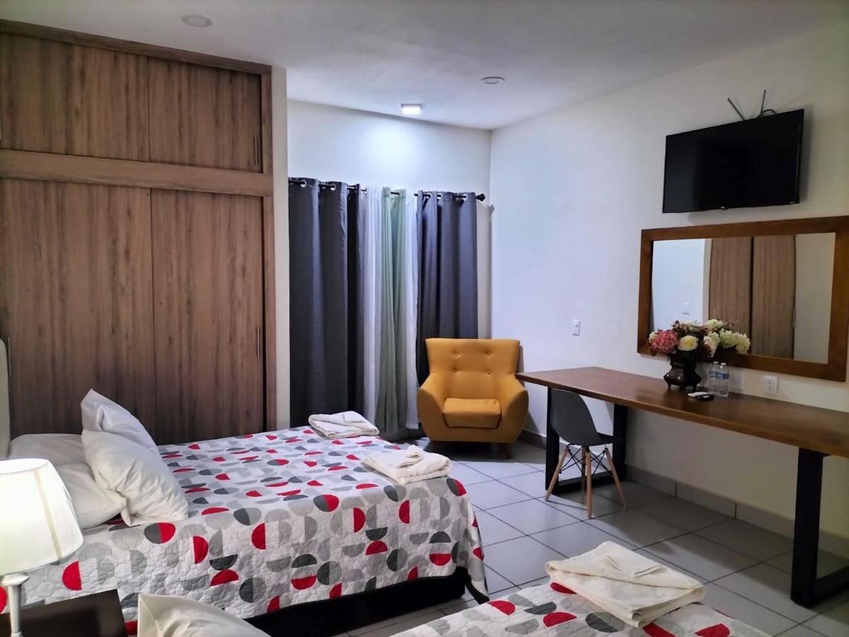 Hotel La Estancia Río Verde 外观 照片