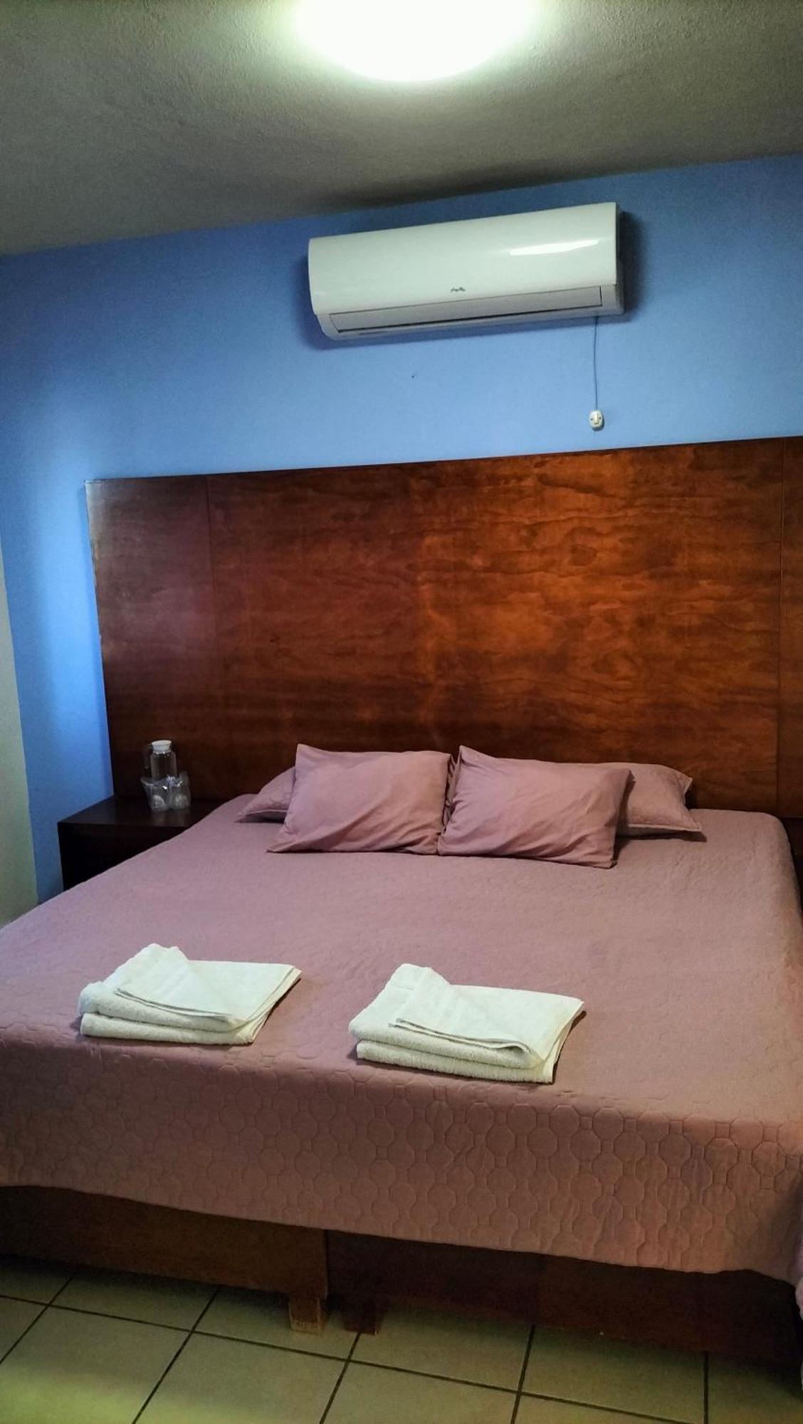 Hotel La Estancia Río Verde 外观 照片